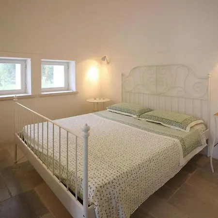 Trullo - Iap02100i-u